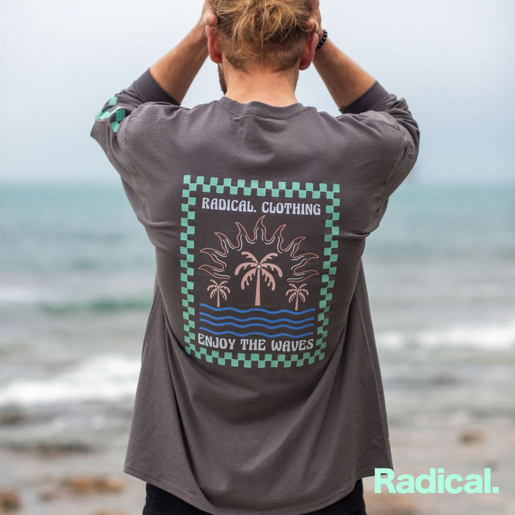 Radical. Waves Unisex Long Sleeve T-shirt - Grey